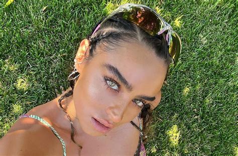 sommer ray fit pics|Fitness Model Sommer Ray Shares Bathing Suit。